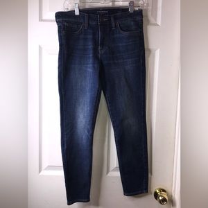 Lucky Brand NWT Ava Mid Rise Crop Size 4/27